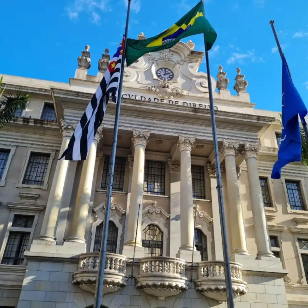 Pesquisa de Imagem e Reputação da Instituição - Talk Pesquisas